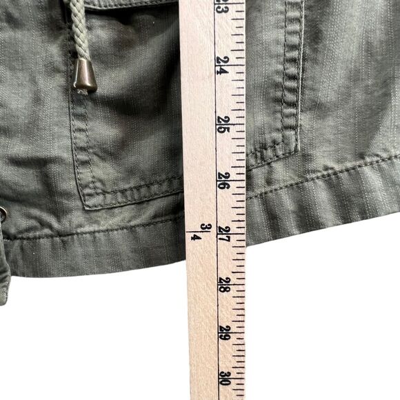 Altar'd State Vest Womens Small Olive Green Utility Zip Snap Pockets Gorpcore - Picture 6 of 12